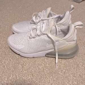NIKE AIR70 men’s size 5.5 (women’s 7.5)